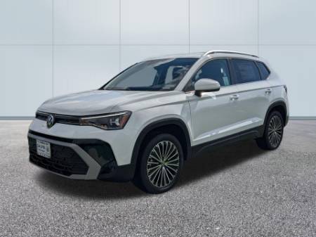 2025 Volkswagen Taos SE