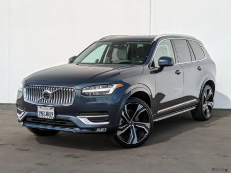 2025 Volvo XC90 B6 Ultra