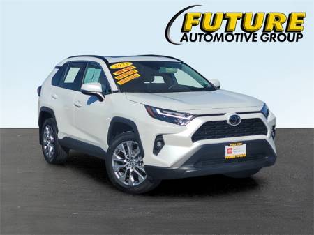 2023 Toyota RAV4 XLE Premium