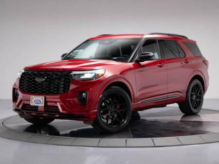 2025 Ford Explorer ST Line