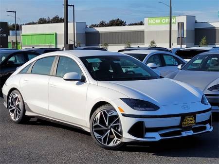 2025 Hyundai Ioniq 6 SEL