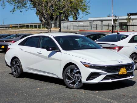2025 Hyundai Elantra Hybrid SEL Sport