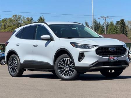 2025 Ford Escape Plug-In Hybrid Base