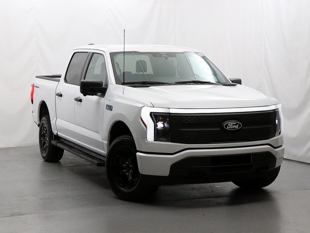 New 2025 Ford F-150 Lightning XLT
