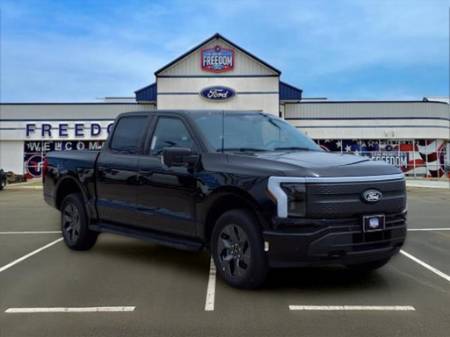 2025 Ford F-150 Lightning Flash