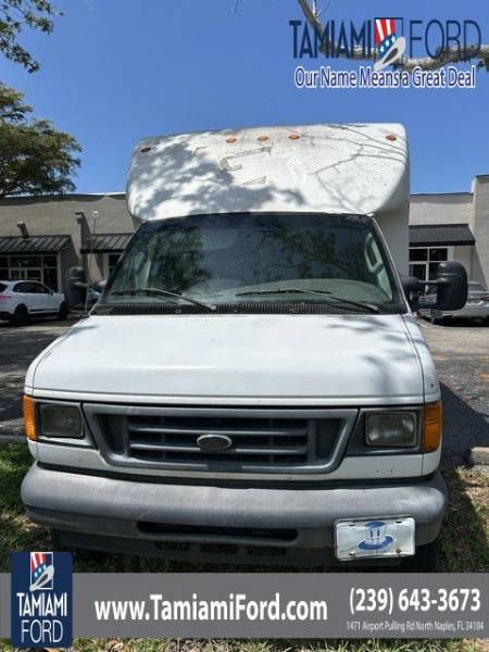 2006 Ford E-350SD Base