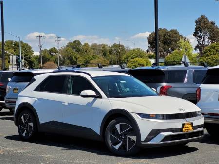 2025 Hyundai Ioniq 5 SEL