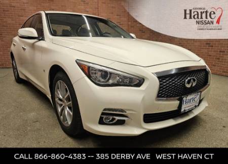 2015 INFINITI Q50 Base