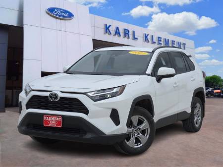 2022 Toyota RAV4 XLE