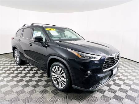 2022 Toyota Highlander Platinum