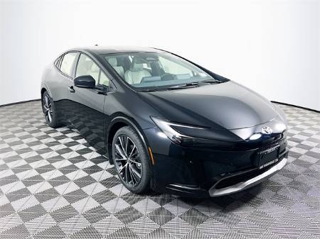 2025 Toyota Prius XLE