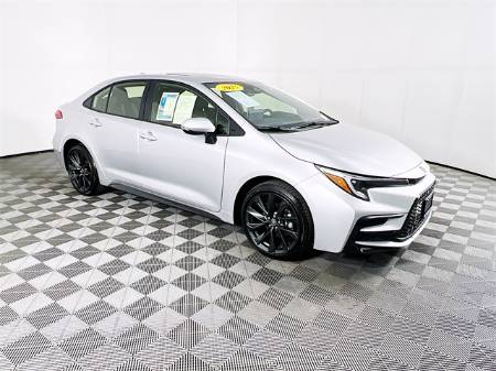 2025 Toyota Corolla Hybrid SE