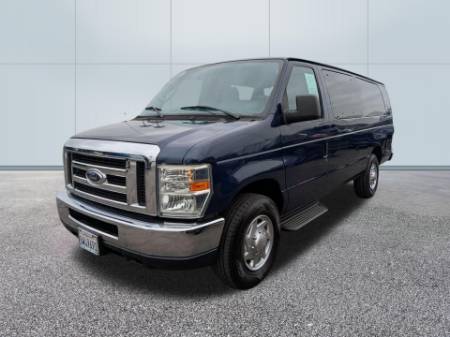 2010 Ford E-350 Super Duty XLT