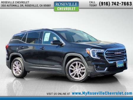 2023 GMC Terrain SLT