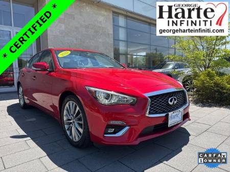 2022 INFINITI Q50 LUXE