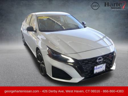 2025 Nissan Altima SR