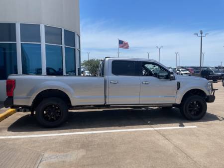 2022 Ford F-350SD Platinum