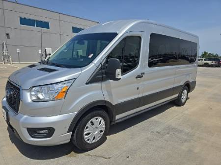 2022 Ford Transit Passenger Wagon XLT