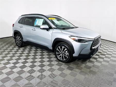 2022 Toyota Corolla Cross XLE