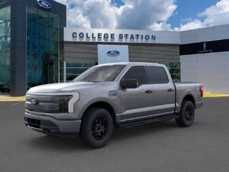 2025 Ford F-150 Lightning XLT