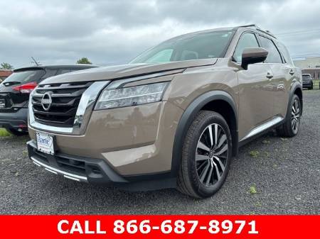 2024 Nissan Pathfinder Platinum