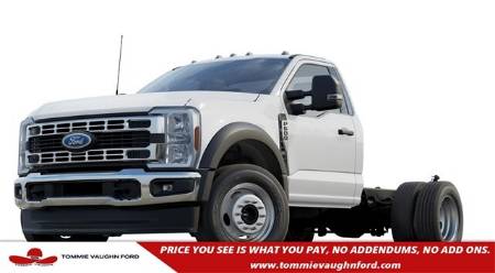 2025 Ford Super Duty F-600 DRW XL