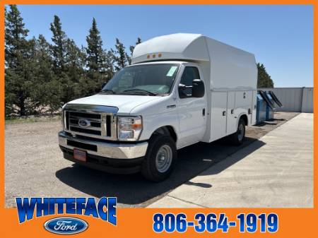 2025 Ford E-350SD Base
