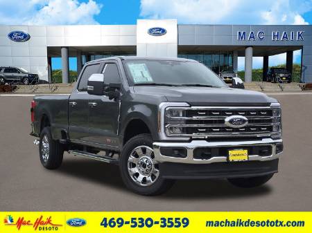 2025 Ford F-350SD LARIAT