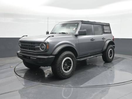 2021 Ford Bronco Base