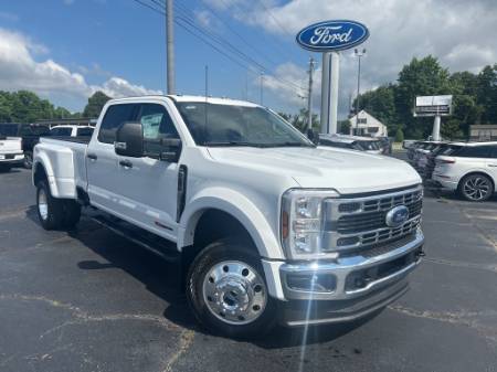 2025 Ford F-450SD XLT