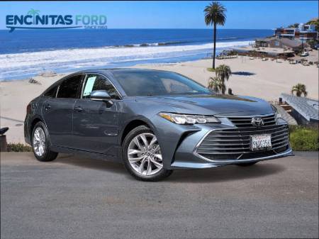 2019 Toyota Avalon XLE