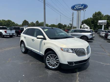 2013 Lincoln Lincoln MKX Base