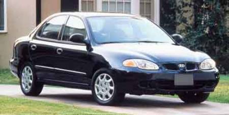 2000 Hyundai Elantra GLS