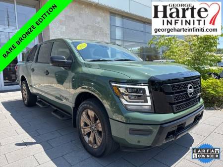 2024 Nissan Titan SV