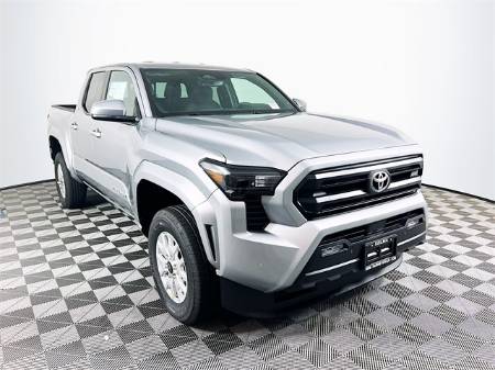 2025 Toyota Tacoma 4WD SR5