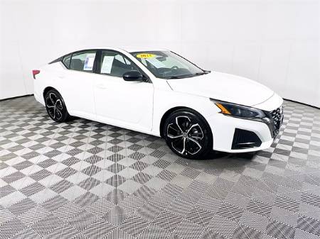 2023 Nissan Altima 2.5 SR
