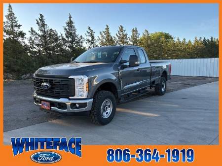2025 Ford Super Duty F-350 SRW XL