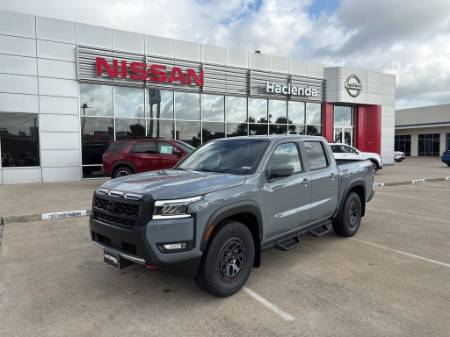2025 Nissan Frontier PRO-X