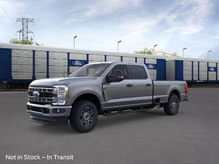 2025 Ford Super Duty F-350 SRW XLT