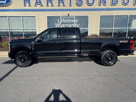 2025 Ford Super Duty F-250 SRW Platinum