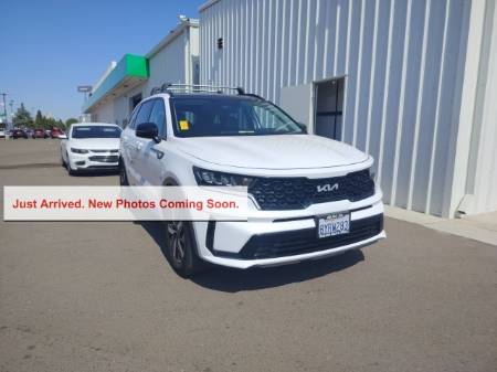 2022 Kia Sorento S