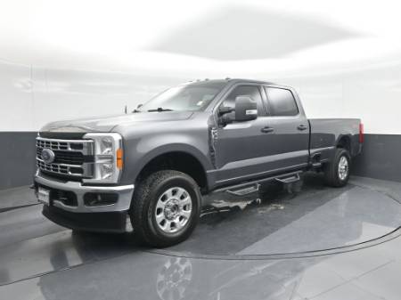 2023 Ford Super Duty F-350 SRW XLT