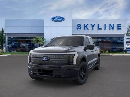 2025 Ford F-150 Lightning XLT