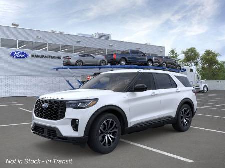 2025 Ford Explorer ST-Line