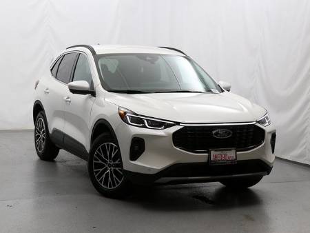 2025 Ford Escape Plug-In Hybrid Base