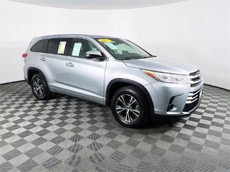 2017 Toyota Highlander LE