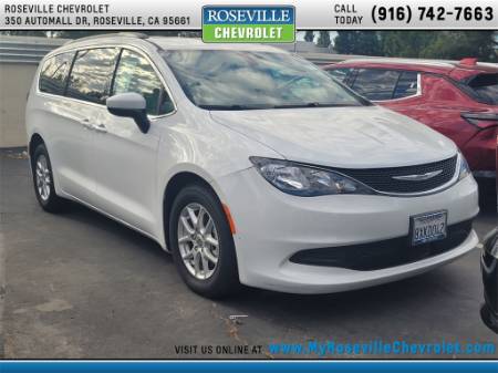 2021 Chrysler Voyager LXI