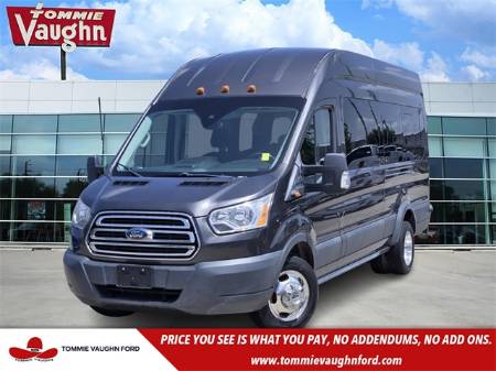 2018 Ford Transit Passenger Wagon XLT