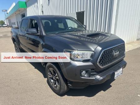 2018 Toyota Tacoma TRD Sport