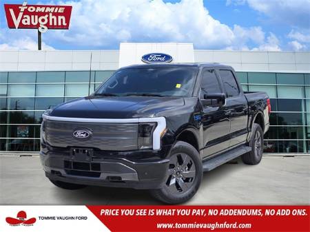 2024 Ford F-150 Lightning LARIAT
